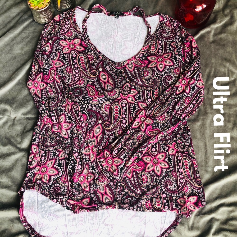 ULTRA FLIRT - XL PAISLEY COLD SHLDR CUTOUT COLLAR